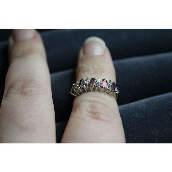 Purple Stone Clear Rhinestones Silver Band Fashion Costume Ring Size 5 - Picture 6 of 7